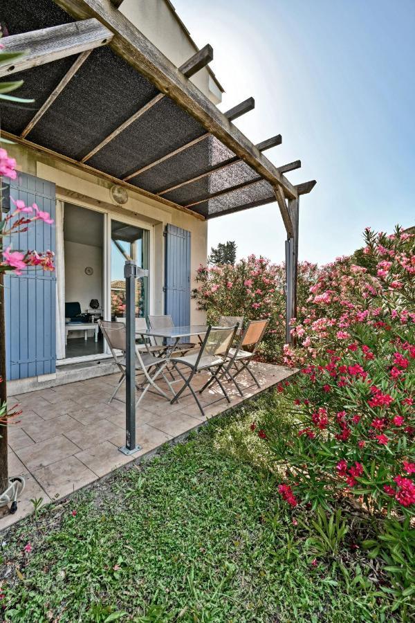 Le Petit Bonheur - Place Parking Privee - Clim - Terrasse - Piscine Partagee - Proche Parc Spirou Saint-Saturnin-lès-Avignon Εξωτερικό φωτογραφία